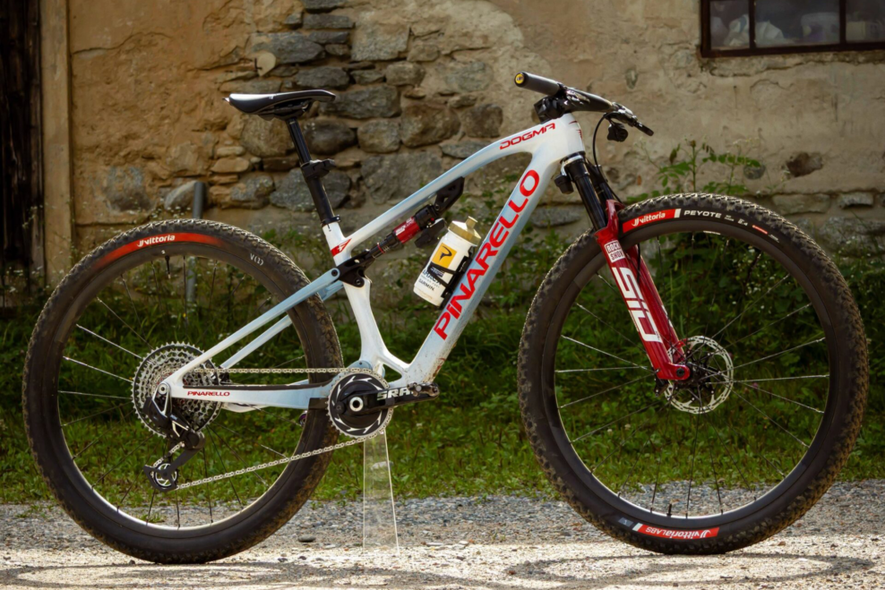 Toto je víťazný bicykel z majstrovstiev sveta v XCO 2026 – Pinarello Dogma XC Toma Pidcocka