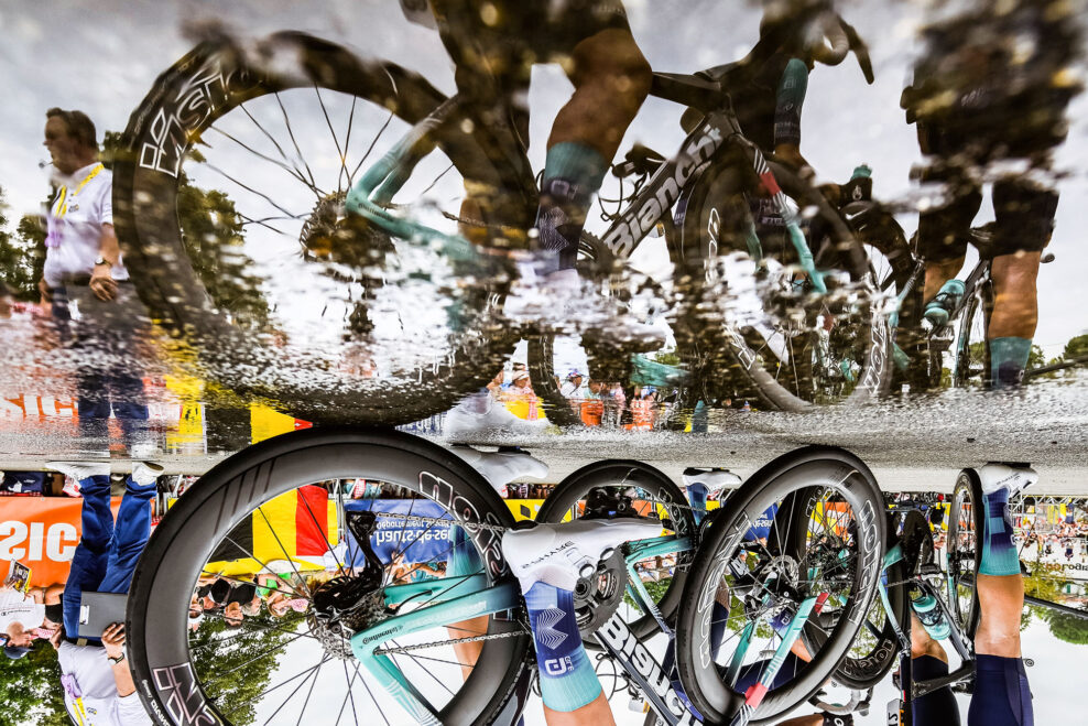 Merida sa vracia, Bianchi a Scott m&ocirc;žu skončiť vo WorldTour. TotalEnergies prech&aacute;dza na č&iacute;nsky Pardus