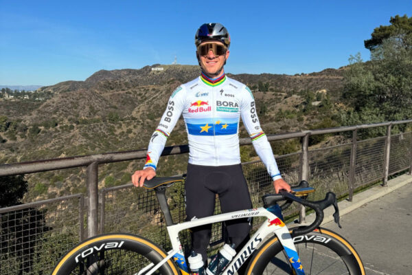 Pri fotení prekonal osemročný rekord. Remco Evenepoel si prišiel do Kalifornie pozrieť olympijskú trať