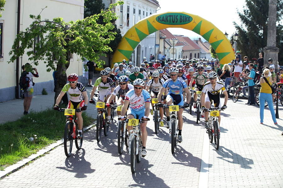 Fotografie: Svätojurský MTB maratón 2012