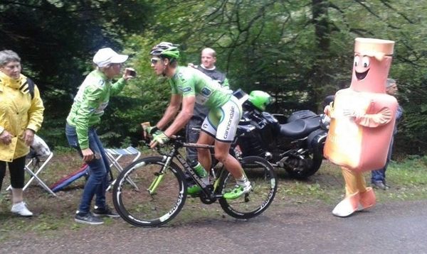 Saganov bozk priateľke Katke