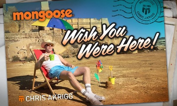 Chris Akrigg na dovolenke
