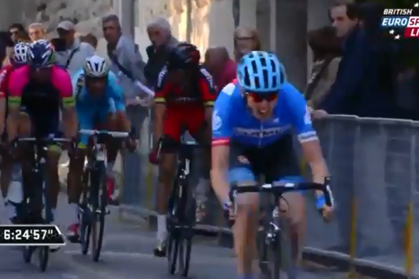 Dan Martin vyhral Okolo Lombardie. Novým lídrom svetového rebríčka sa stal Alejandro Valverde.