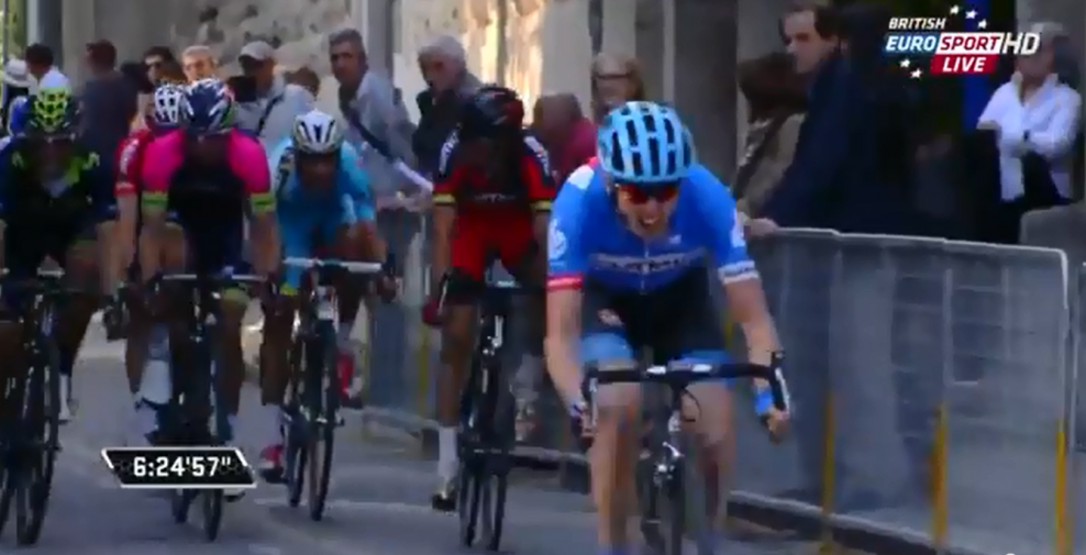 Dan Martin vyhral Okolo Lombardie. Novým lídrom svetového rebríčka sa stal Alejandro Valverde.