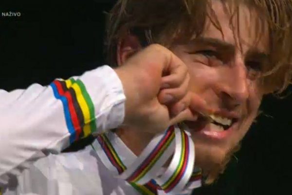 Zmeňme spolu svet, vyzýva majster sveta Peter Sagan
