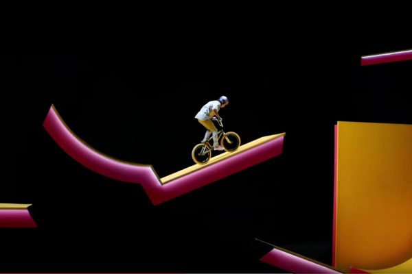 Aké je to jazdiť BMX na halucinogénoch?