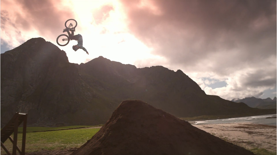 Video: Lines of Lofoten