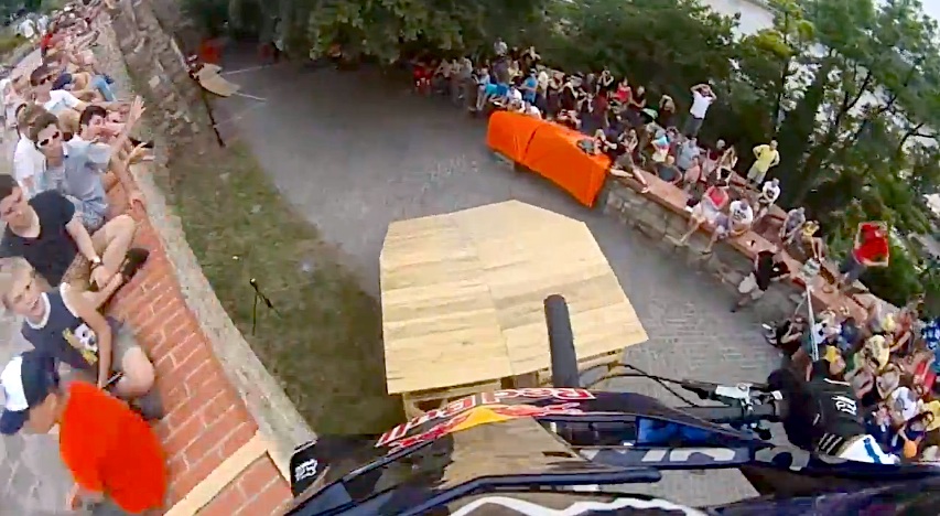 Video: Bratislava City Downhill – helmet cam finálovej jazdy Marcela Gutierreza